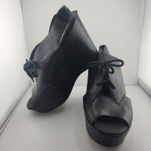 Kork-Ease Black Platform Shoes Size 9